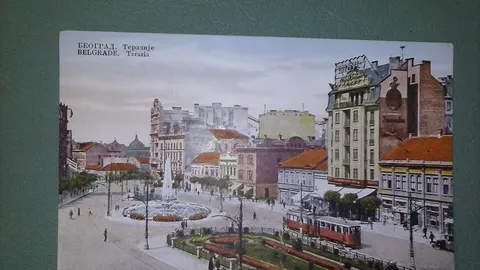 Terazije u Beogradu na razglednici oko 1900. godine