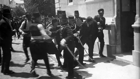 Hapšenje posle atentata u Sarajevu, 28. juna 1914. godine
