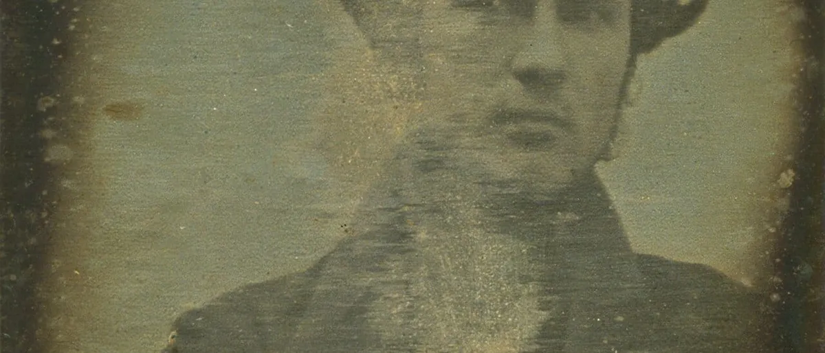 Autoportret Roberta Kornelijusa iz 1839. godine, najstarija fotografija ljudskog lica